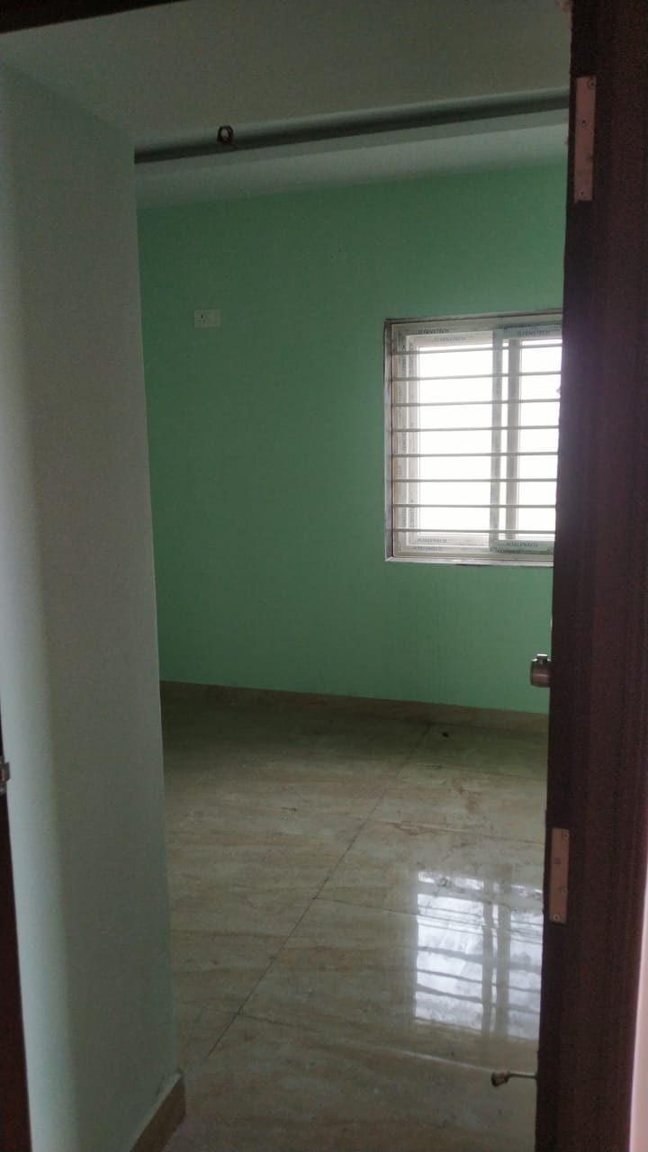 3 BHK Flats For sale in L